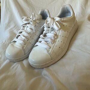 K-Swiss White Lace-Up Sneakers
